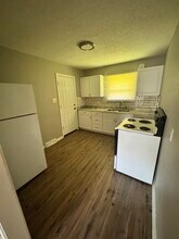 1603 W 24th Ter S in Independence, MO - Building Photo - Building Photo