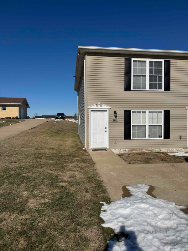 property at 819 Navajo Trail