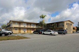 Lantana Apartments