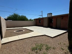 120 N Campbell Ave in Tucson, AZ - Building Photo - Building Photo