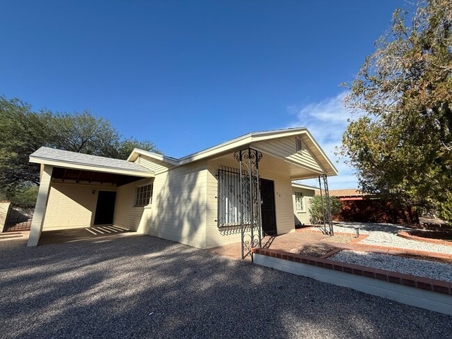 418 S Jerrie Ave in Tucson, AZ - Building Photo - Building Photo