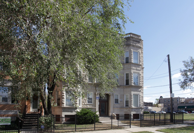 4219-4221 S Ellis Ave in Chicago, IL - Building Photo - Building Photo