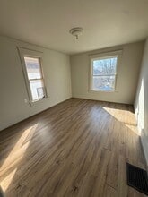 938 Lincoln Ave in Fort Wayne, IN - Building Photo - Building Photo