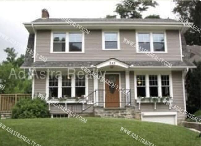 property at 243 W 61st St