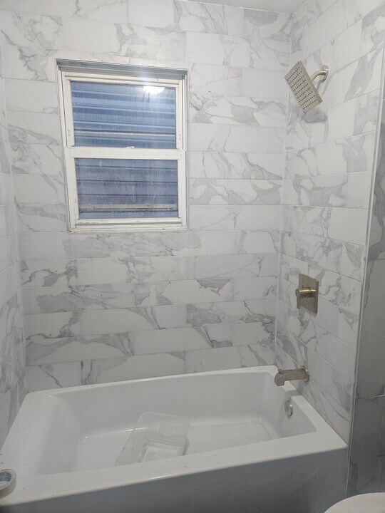 280 S 6th St, Unit 2 in Newark, NJ - Building Photo