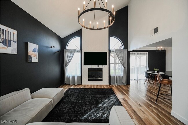 1640 Crystal Shadows Cir in Las Vegas, NV - Building Photo - Building Photo