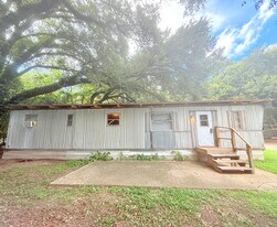 531 Amber St in Pensacola, FL - Building Photo