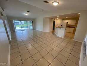 2803 56th St W in Lehigh Acres, FL - Building Photo - Building Photo