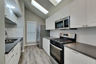 17326 Masonridge Dr in Houston, TX - Foto de edificio - Building Photo