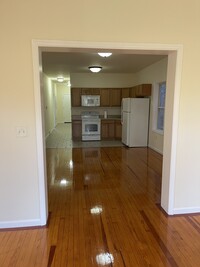 440 Broadway, Unit #2 in Rensselaer, NY - Foto de edificio - Building Photo