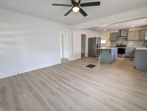 108 Brown St in Greer, SC - Building Photo - Building Photo