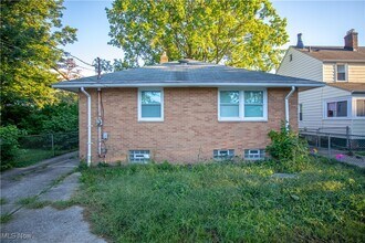 14014 Emery Ave in Cleveland, OH - Building Photo - Building Photo