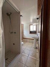 517 Ocean View Ave in Santa Cruz, CA - Building Photo - Building Photo