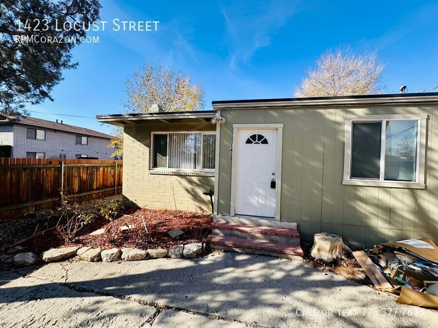 1423 Locust St in Reno, NV - Building Photo
