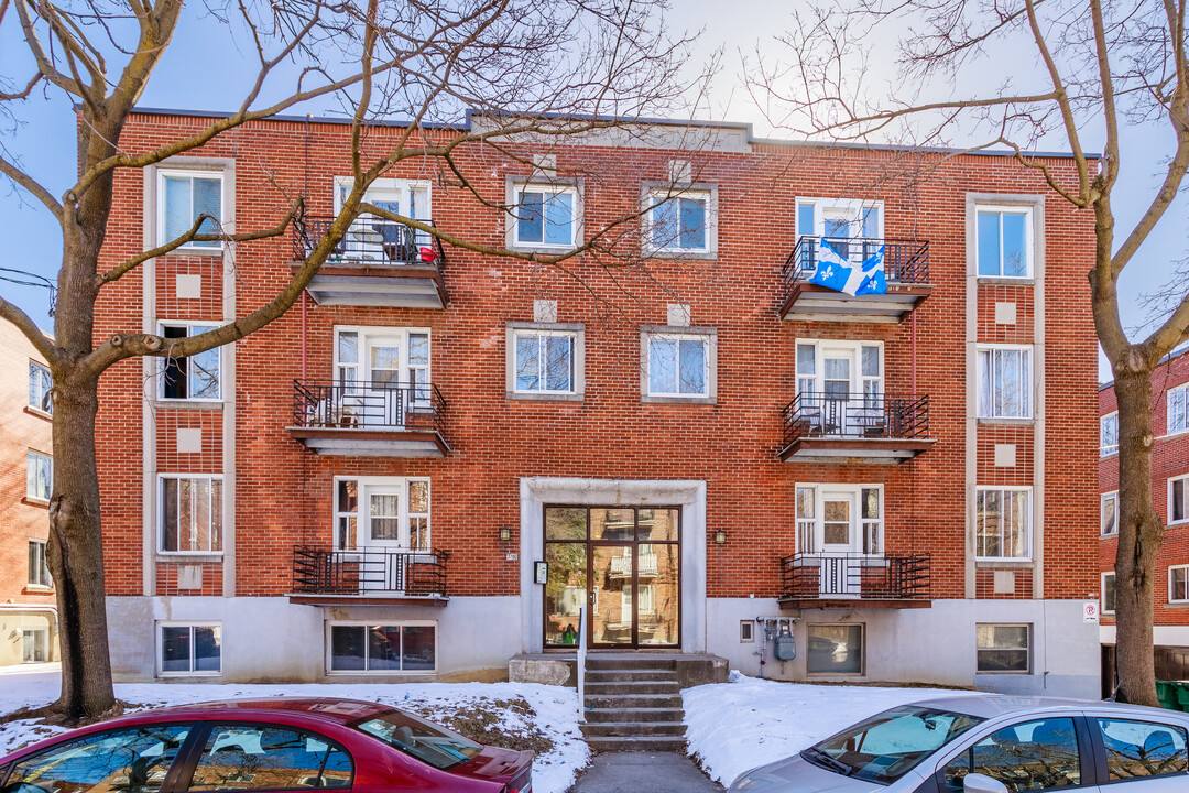 3780 Saint-Kévin Av in Montréal, QC - Building Photo