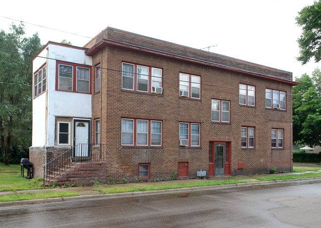 119 Southview Blvd in South St. Paul, MN - Foto de edificio - Building Photo