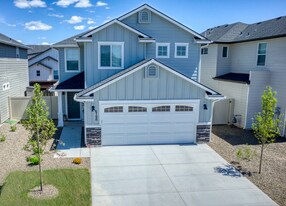 6198 N Carlese Ave in Meridian, ID - Building Photo