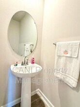 1188 Port Blue Wy in Lady Lake, FL - Building Photo - Building Photo