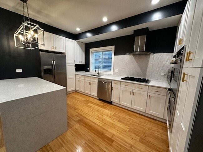 147 N Menard Ave in Chicago, IL - Building Photo - Building Photo