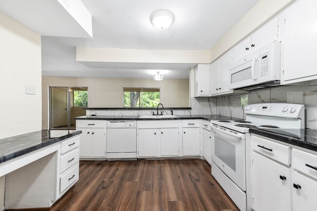property at 14515 Wunderlich Dr