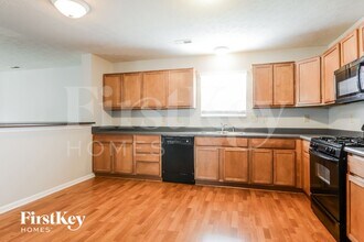 2702 Kilmurray Dr in Brownsburg, IN - Foto de edificio - Building Photo