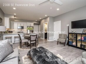 2308 SE Parkview Crossing Dr in Waukee, IA - Building Photo - Building Photo