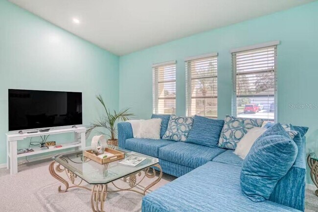 285 Mark Twain Ln in Rotonda West, FL - Building Photo - Building Photo