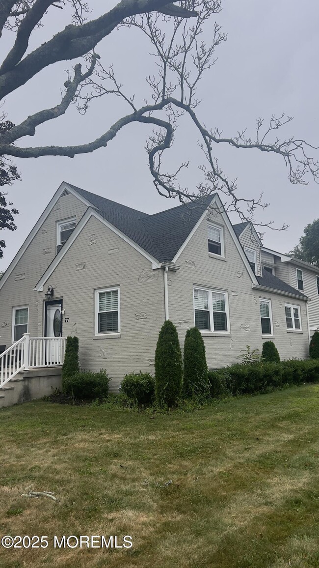 77 Locust Ave in West Long Branch, NJ - Building Photo - Building Photo