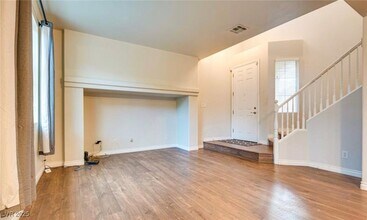 6044 Fair Valley St in Las Vegas, NV - Building Photo - Building Photo