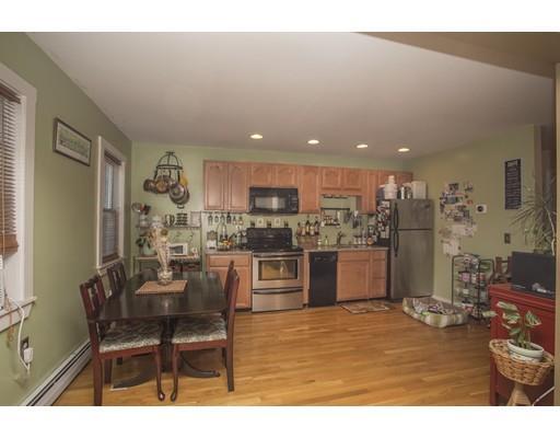 683 E 2nd St in Boston, MA - Building Photo
