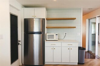 361 Shamrock Blvd in Venice, FL - Building Photo - Building Photo