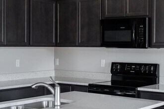 1237 S Bent Rock Ave in Boise, ID - Building Photo - Building Photo