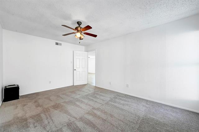 2713 Charter Oak Dr in Plano, TX - Building Photo - Building Photo