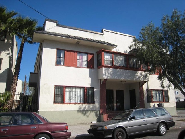 401-409 W 4th St in Long Beach, CA - Building Photo - Building Photo