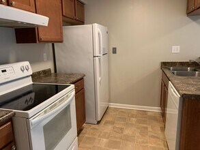 4416 Brockton Dr in Raleigh, NC - Building Photo - Building Photo