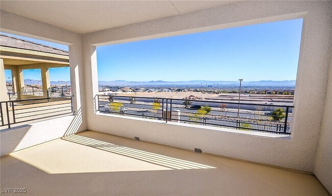 552 Parkwind Ln, Unit 724 in Las Vegas, NV - Building Photo - Building Photo