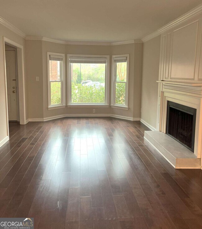7 Stratford Hall Pl NE in Atlanta, GA - Building Photo - Building Photo
