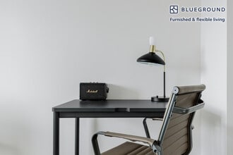 30 Waterside Plaza in New York, NY - Building Photo - Building Photo