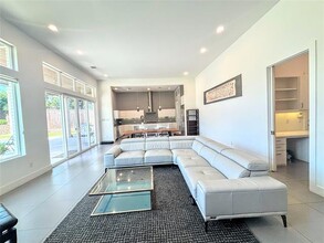 460 Hidden Valley Dr in Coppell, TX - Building Photo - Building Photo