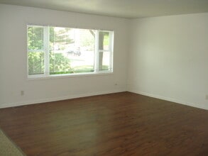 928 Jackson St in La crosse, WI - Building Photo - Building Photo