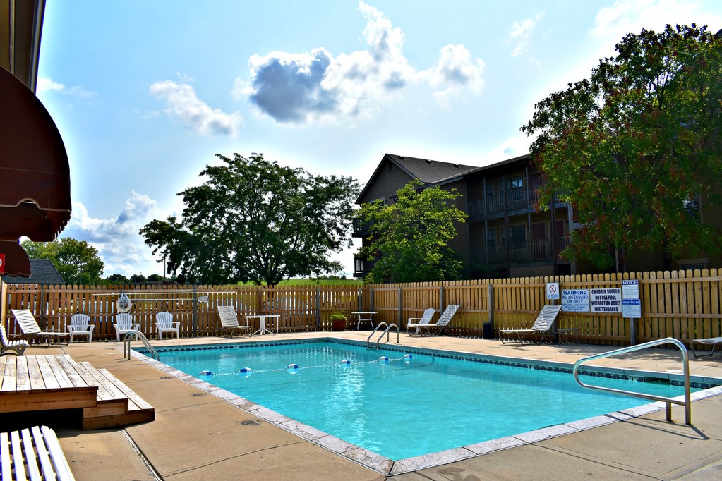 Southfork Apartments in Olathe, KS