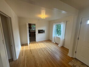 412 NW 27th St in Corvallis, OR - Building Photo - Building Photo