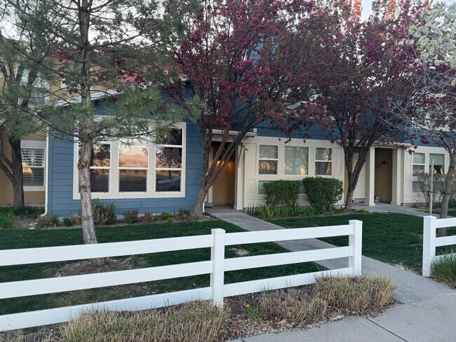 2827 S Fairgrove Ln in West Valley City, UT - Building Photo - Building Photo