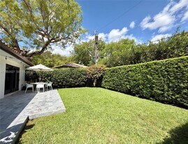 815 Valencia Ave in Coral Gables, FL - Building Photo