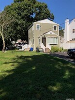 175 Richmond Blvd in Ronkonkoma, NY - Building Photo