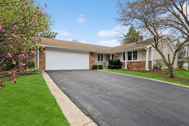 property at 110 Green Meadow Ct