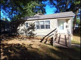 17 Neal Pl in North Little Rock, AR - Building Photo