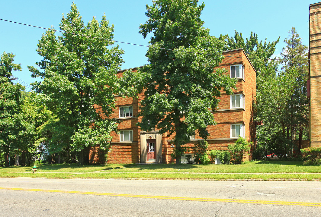 Noble Manor Apartments in Cleveland Heights, OH - Foto de edificio