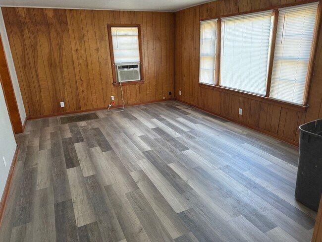 522 N Tennessee St in Iola, KS - Building Photo - Building Photo