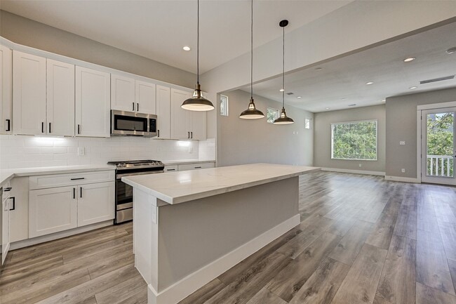 property at 1302 W 24th St